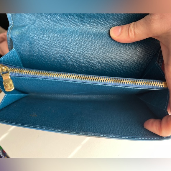 Louis Vuitton Blue Epi Leather Long Wallet - Picture 10 of 14